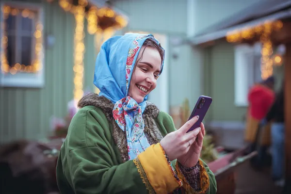 A glowing roulette wheel with cascading chips, symbolizing the engaging live and instant-win games available on GEMJLL.
